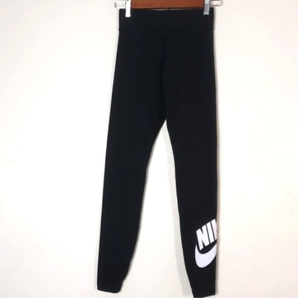 Nike Leggings Essential High Rise Swoosh Logo Black Size XS - Picture 2 of 6